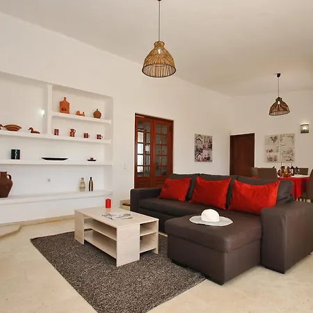 Villa Haja Saude Guia (Faro)